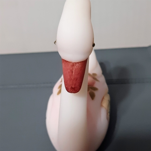 Fenton Glass Satin Rosalene Pink Swan Figurine Hand Painted Artist Signed - Picture 13 of 16